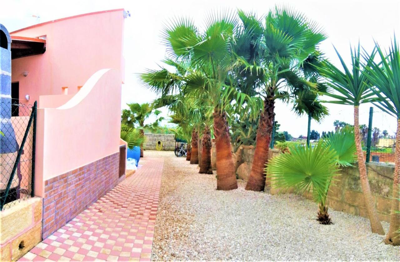 Villetta Climatizzata Mar Torre San Giovanni Ugento Exterior foto