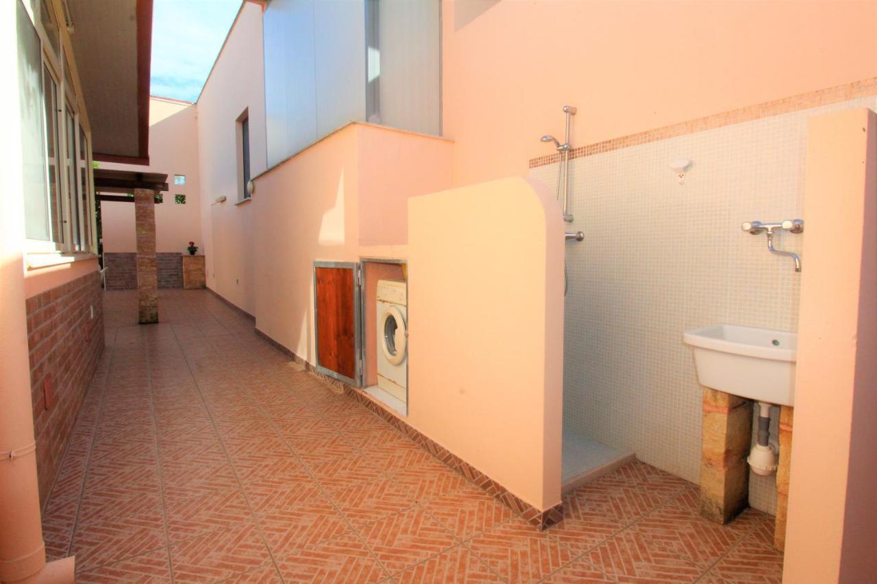 Villetta Climatizzata Mar Torre San Giovanni Ugento Exterior foto